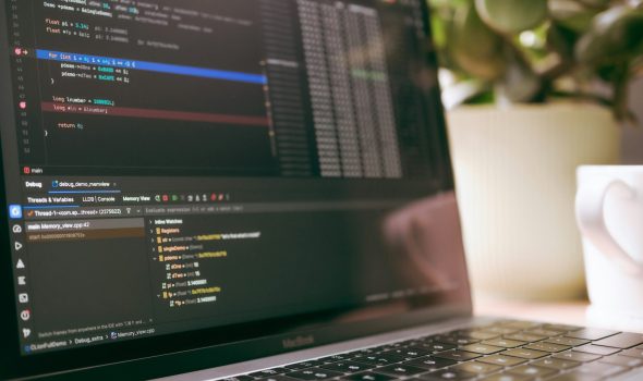 daniil-komov-nTeV5jMSRd8-unsplash