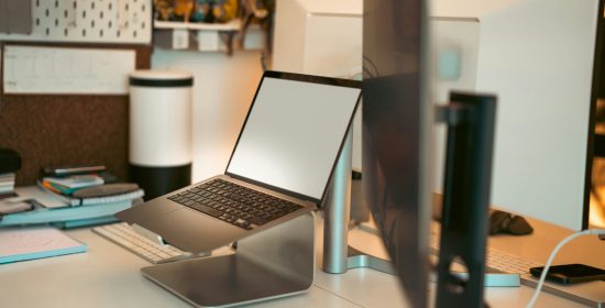 jakub-zerdzicki-eWoOL5g4QuY-unsplash